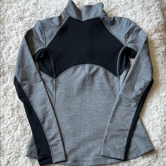 Nike Pro Hyperwarm Gray Jacket - Picture 4 of 4